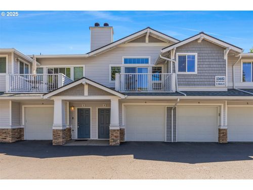 4-13682 Sw Hall Blvd, Tigard, OR, 97223-8158 | Card Image