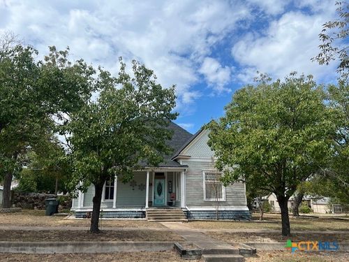 818 N 1st St, Temple, TX, 76501-2606 | Card Image