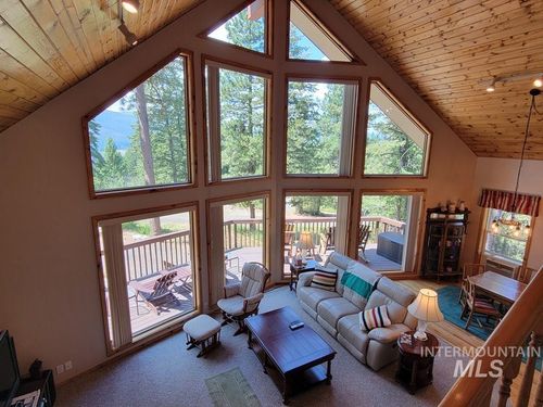 448 Hilltop Rd, Cascade, ID, 83611-5036 | Card Image