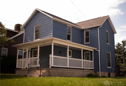 212 Maple St, Sidney, OH, 45365-1326 | Card Image