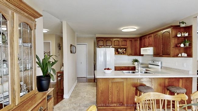 20 Cedartree Lane, House other with 3 bedrooms, 2 bathrooms and 4 parking in Bobcaygeon ON | Image 4