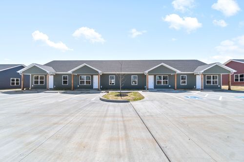 b-9540 Russellville Rd, Guthrie, KY, 42234-8202 | Card Image