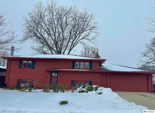 121 S William Ave, Fremont, NE, 68025-5952 | Card Image