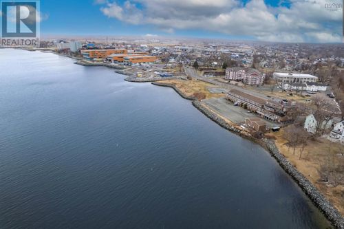 100 Kings Rd, Sydney, NS, B1S1A1 | Card Image