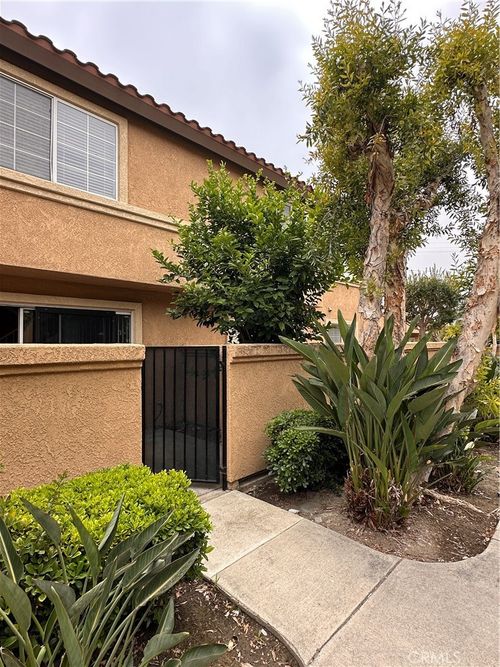 11536 Promenade Dr, Santa Fe Springs, CA, 90670 | Card Image