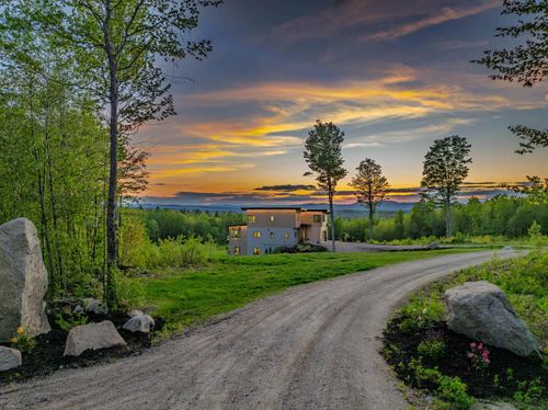 289 & 291 Ledgewood Drive, Bethlehem, NH, 03574 | Card Image