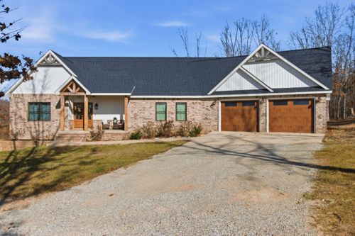 3995 County Road 2720, Willow Springs, MO, 65793-8328 | Card Image