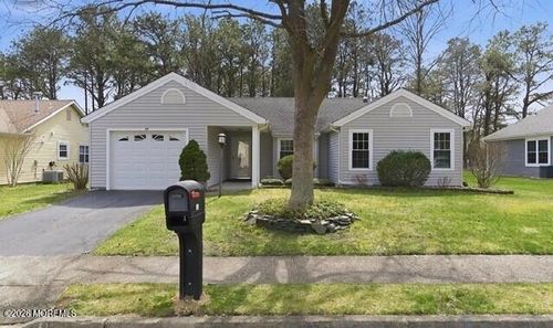 69 Canterbury Dr, Forked River, NJ, 08731-5640 | Card Image