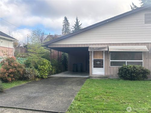 948 N Montgomery Ave, Bremerton, WA, 98312-3837 | Card Image