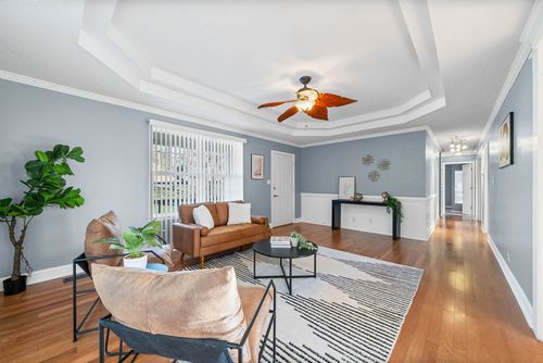 944 Sable Dr, Clarksville, TN, 37042-8809 | Card Image