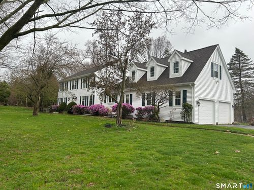 102 Orchard Hill Dr, Windsor Locks, CT, 06096-2436 | Card Image