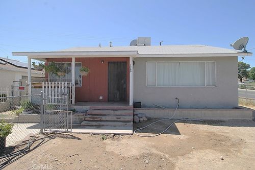 1360 Nancy St, Barstow, CA, 92311-2539 | Card Image