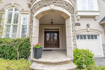 1206 Mount Vernon St, House other with 4 bedrooms, 5 bathrooms and 8 parking in Mississauga ON | Image 2