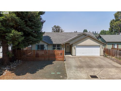 120 Se Edwards Ave, Winston, OR, 97496-6531 | Card Image