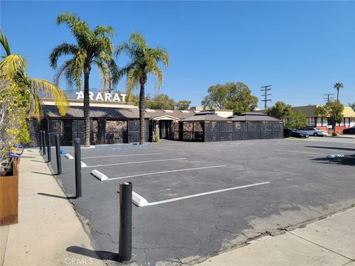 6430 San Fernando Rd, Glendale, CA, 91201-2124 | Card Image