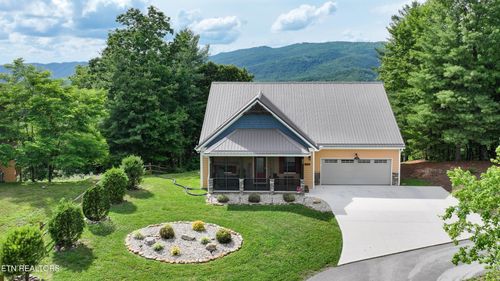 4973 Long Rifle Rd, Walland, TN, 37886 | Card Image