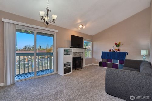 apt-f202-23617 112th Ave Se, Kent, WA, 98031-5732 | Card Image