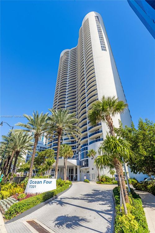apt-2006-17201 Collins Ave, Sunny Isles Beach, FL, 33160-3486 | Card Image