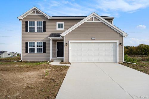 1217 Lockes St, Howell, MI, 48843-8234 | Card Image