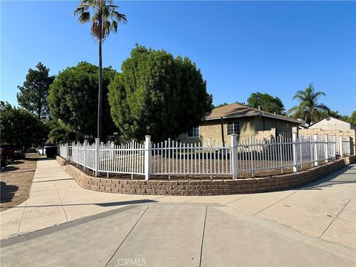 14811 Alexander St, Mission Hills, CA, 91345-1236 | Card Image