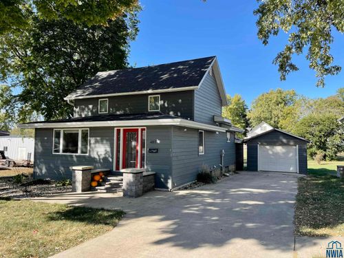 401 W 4th St, Alta, IA, 51002-1321 | Card Image