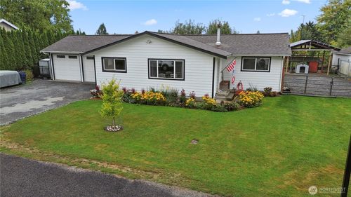 308 Baker St, Everson, WA, 98247-9123 | Card Image