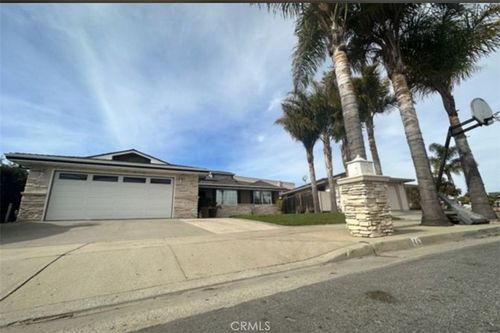 48 Jeanette Way, Watsonville, CA, 95076-2411 | Card Image