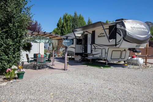 841 Buckboard Dr, Thayne, WY, 83127 | Card Image