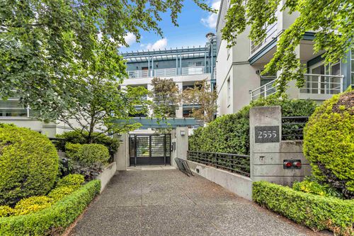 203-2555 W 4th Avenue, Vancouver, BC, V6K1P5 | Card Image