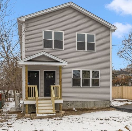 13 School St, West Warwick, RI, 02893-5318 | Card Image