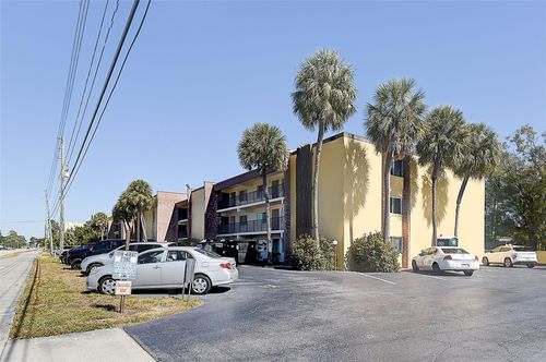 unit-111-4435 1st St Ne, ST PETERSBURG, FL, 33703-4955 | Card Image