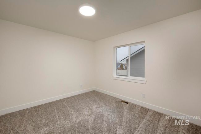 1540 Castle Way, House other with 3 bedrooms, 2 bathrooms and 3 parking in Emmett ID | Image 8