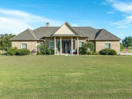 8926 County Road 156, Kaufman, TX, 75142-7526 | Card Image