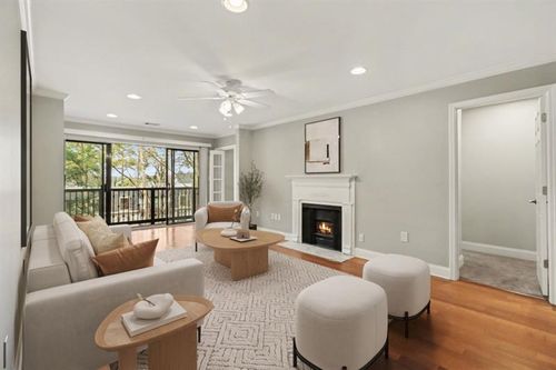 1202 Pine Heights Dr Ne, atlanta, GA, 30324-2833 | Card Image