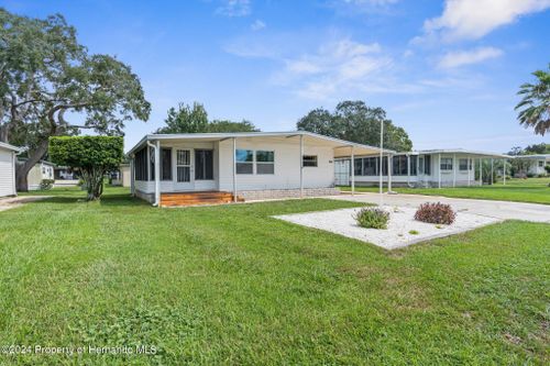 8036 Western Circle Drive, Brooksville, FL, 34613 | Card Image