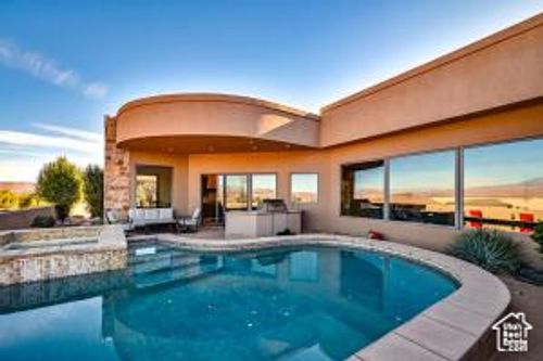 2018 E Opal Way, St George, UT, 84790-6161 | Card Image