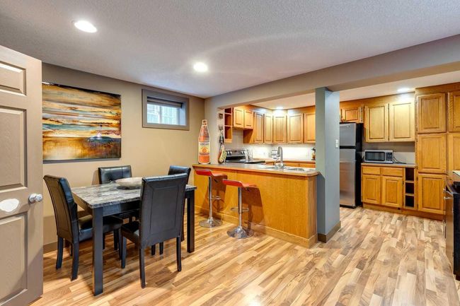 70 Mayfair Rd Sw, House detached with 3 bedrooms, 4 bathrooms and 3 parking in Calgary AB | Image 25