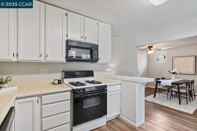 720 Jane Ct, House other with 4 bedrooms, 1 bathrooms and null parking in Martinez CA | Image 11