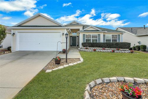 17283 Se 94th Coults Cir, The Villages, FL, 32162-1862 | Card Image