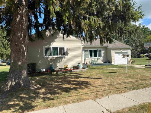 372 E Alice Street, Merrill Village, MI, 48637 | Card Image