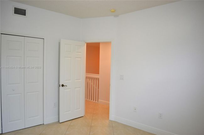 0 - 15278 Sw 30th Ter, Townhouse with 3 bedrooms, 2 bathrooms and null parking in Miami FL | Image 16