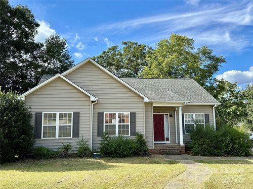 3351 Robinwood Rd, Gastonia, NC, 28054-6692 | Card Image