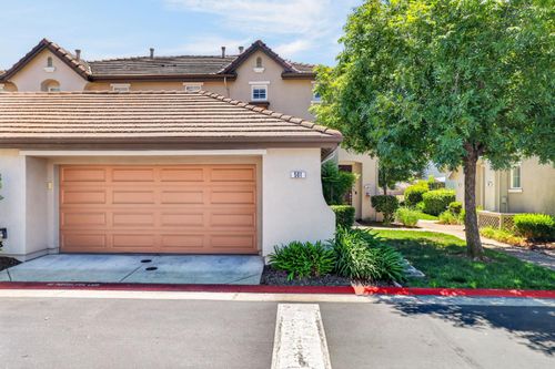 501 Picasso Way, Folsom, CA, 95630-5622 | Card Image