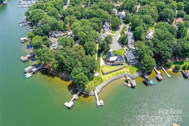 7010 Coventry Ct, House other with 4 bedrooms, 4 bathrooms and null parking in Tega Cay SC | Image 44