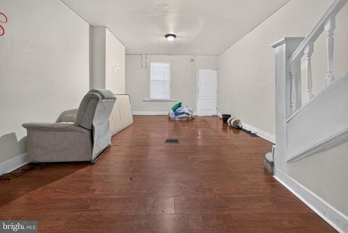 7279 Saybrook Avenue, PHILADELPHIA, PA, 19142 | Card Image