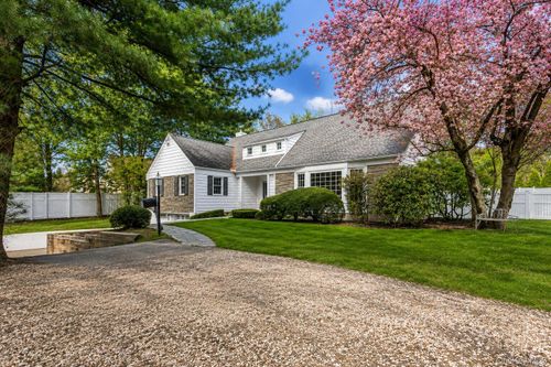50 Wilmot Rd, New Rochelle, NY, 10804-1515 | Card Image
