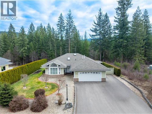 2604 Fairview Place, Blind Bay, BC, V0E1H2 | Card Image