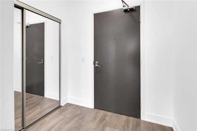 3207 - 2916 7 Highway, House attached with 2 bedrooms, 2 bathrooms and 1 parking in Vaughan ON | Image 8