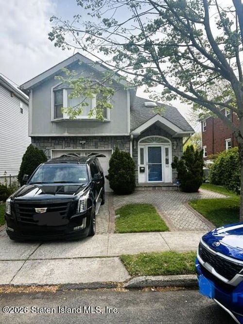 165 Martin Ave, Staten Island, NY, 10314-4325 | Card Image