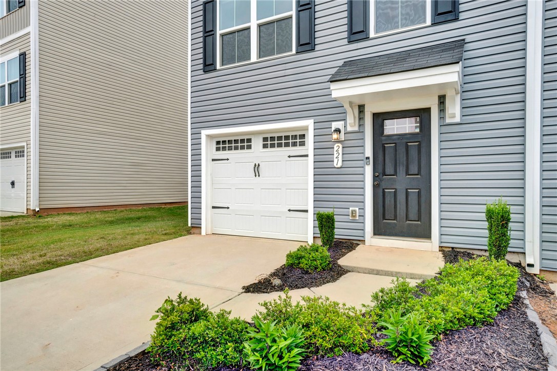 Residential in Easley 4